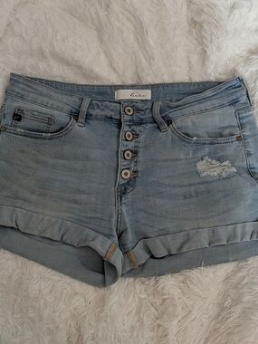 KanCan Light Wash Button-Fly Cuffed Denim Shorts